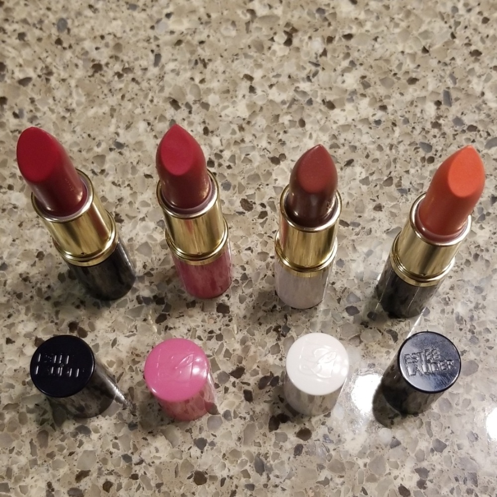 Estee Lauder Lipstick